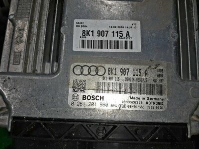   Audi   AUDI A4 8K2 (,  4)